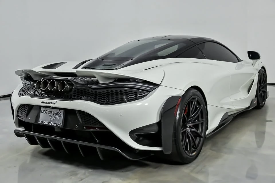 2021 McLaren 765LT - Image 16 of 20