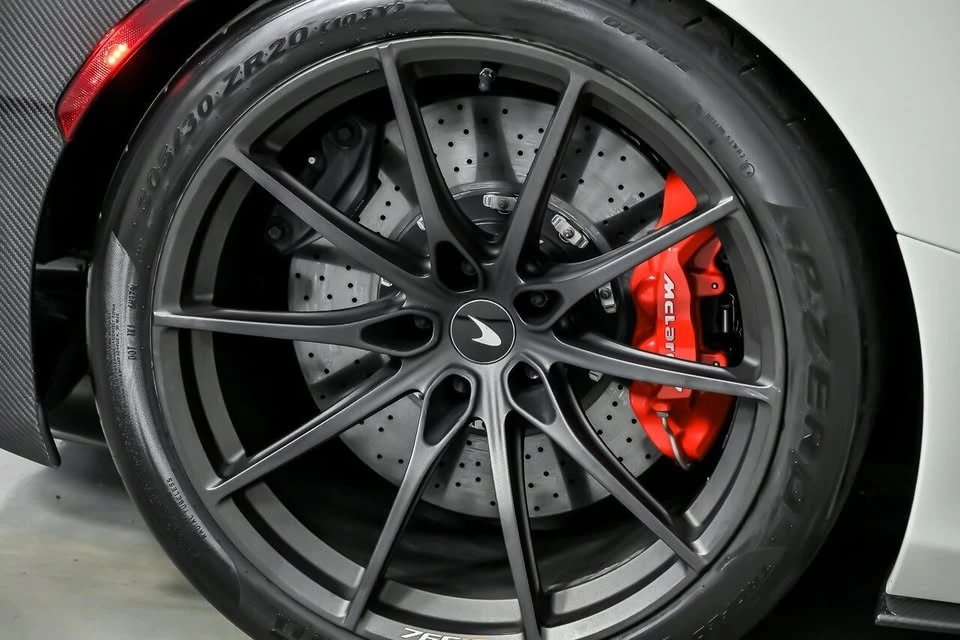 2021 McLaren 765LT - Image 20 of 20