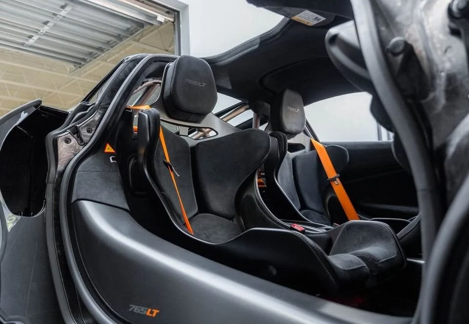 2021 McLaren 765LT - Image 17 of 20