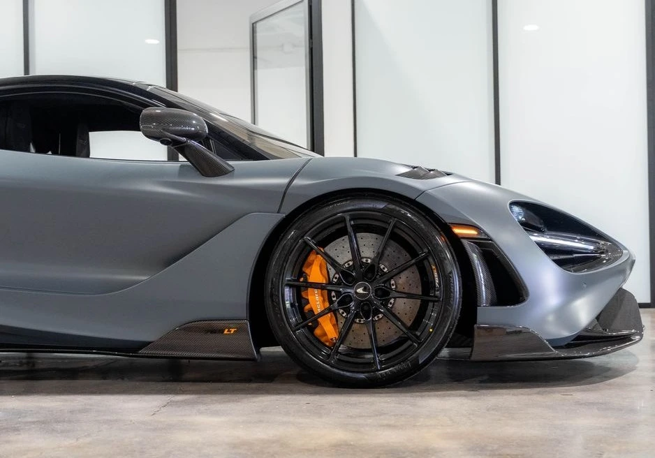 2021 McLaren 765LT - Image 12 of 20
