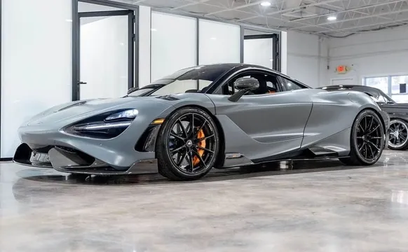 2021 McLaren 765LT Coupe