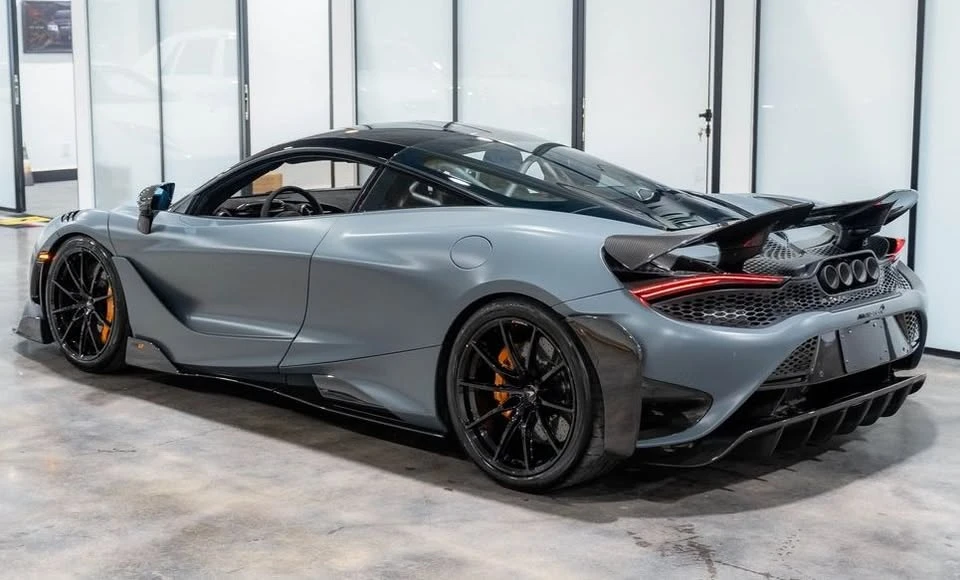 2021 McLaren 765LT - Image 9 of 20