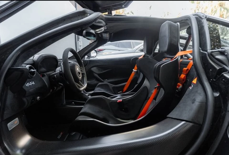 2021 McLaren 765LT - Image 19 of 20
