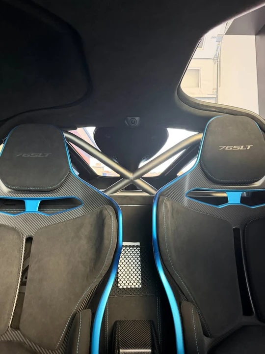 2021 McLaren 765LT - Image 14 of 20