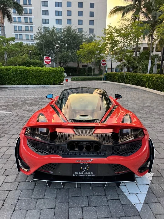2021 McLaren 765LT - Image 6 of 11