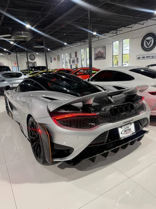 2021 McLaren 765LT - Image 3 of 7