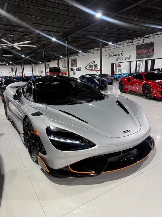 2021 McLaren 765LT - Image 2 of 7
