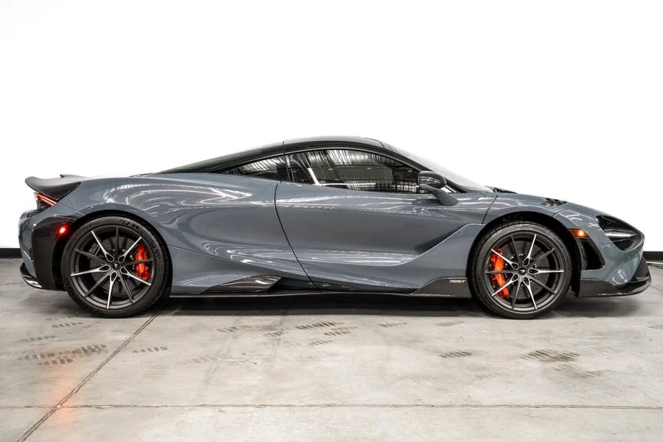 2021 McLaren 765LT - Image 2 of 6