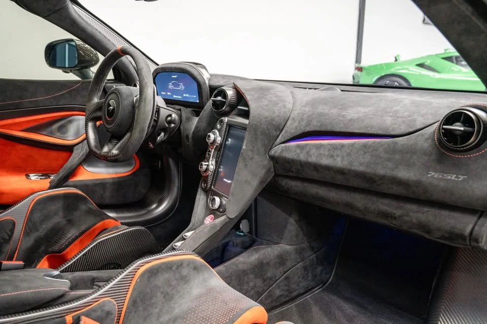 2021 McLaren 765LT - Image 4 of 6