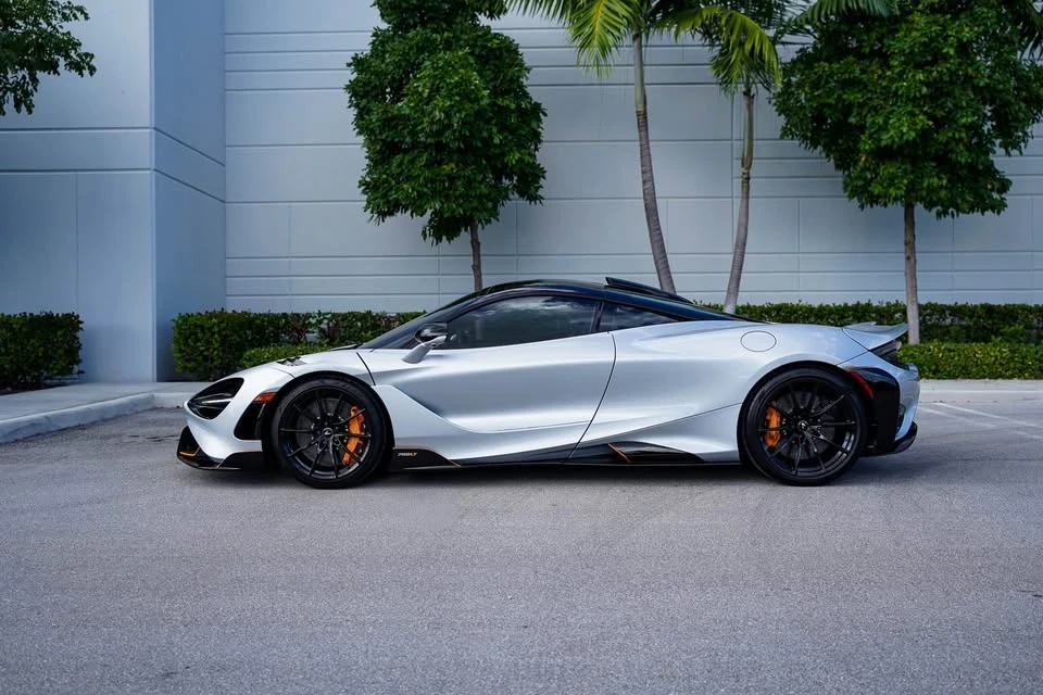 2021 McLaren 765LT - Image 15 of 15
