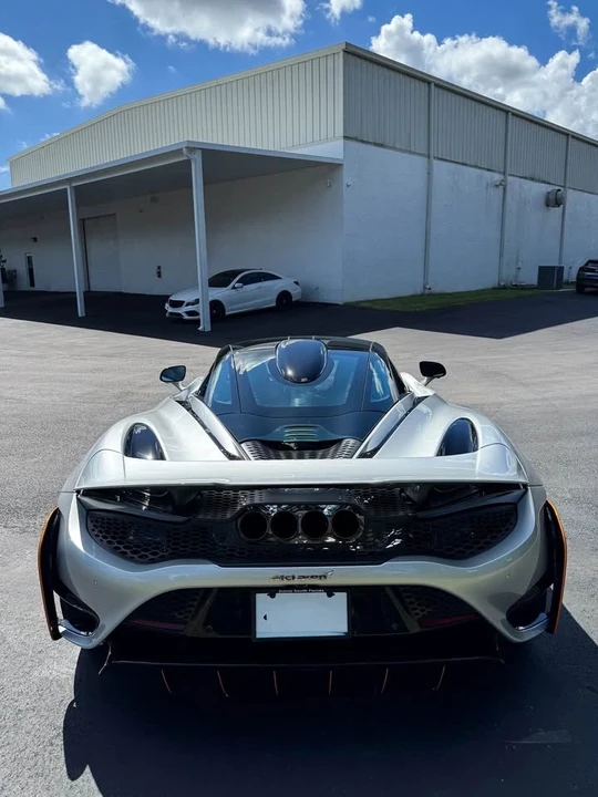 2021 McLaren 765LT - Image 4 of 6