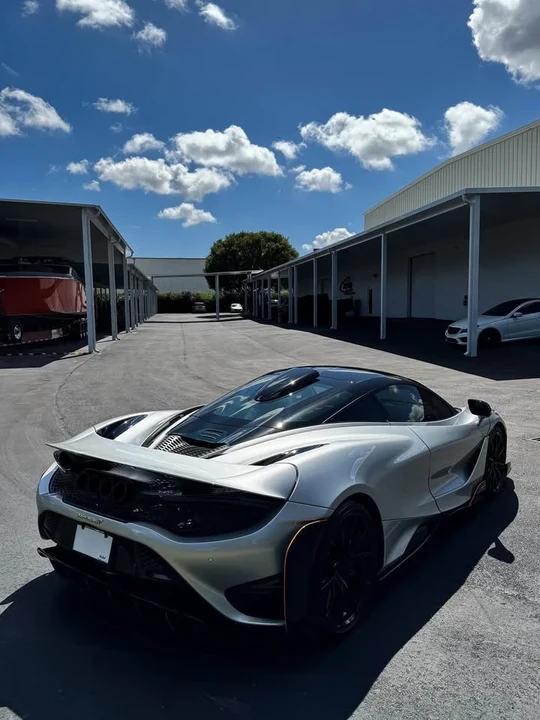 2021 McLaren 765LT - Image 2 of 6