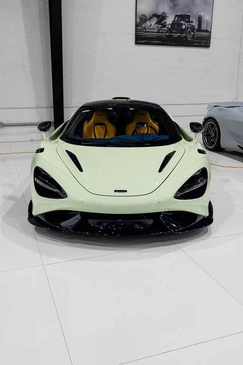 2021 McLaren 765LT - Image 2 of 15