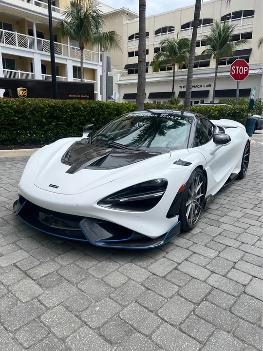 2021 McLaren 765LT - Image 7 of 13