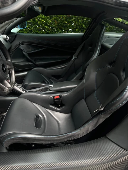 2021 McLaren 765LT - Image 10 of 13