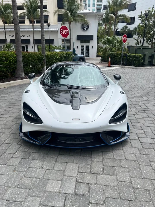 2021 McLaren 765LT - Image 2 of 13