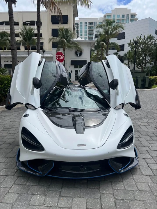 2021 McLaren 765LT - Image 13 of 13