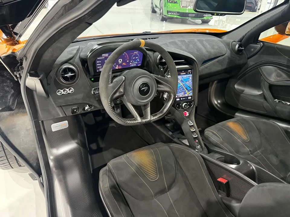 2021 McLaren 765LT - Image 3 of 13