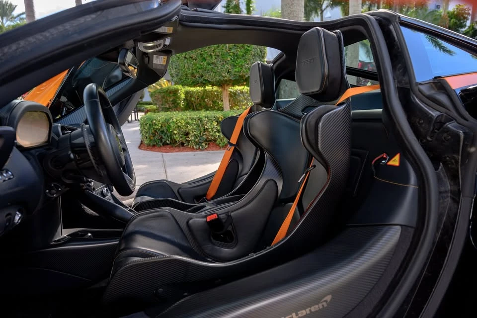 2021 McLaren 765LT - Image 15 of 19