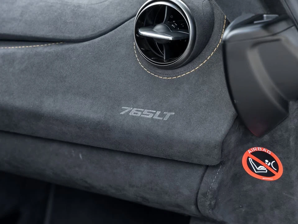 2021 McLaren 765LT - Image 18 of 20