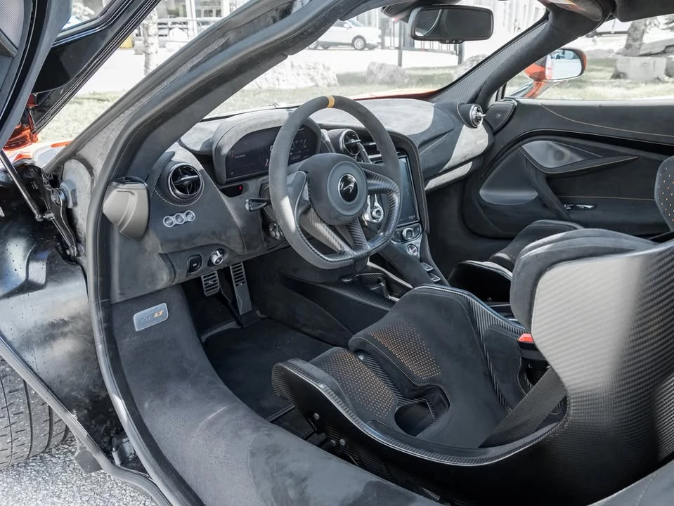 2021 McLaren 765LT - Image 7 of 20