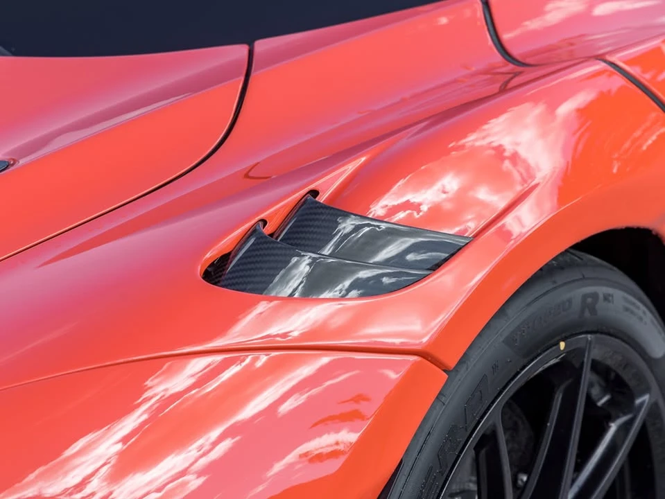 2021 McLaren 765LT - Image 2 of 20