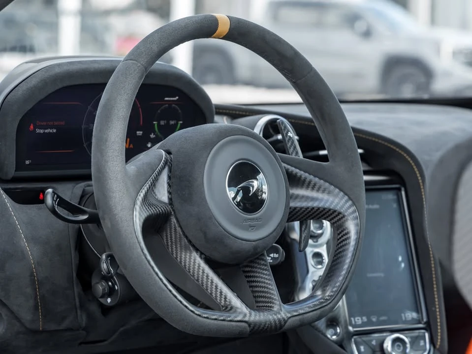 2021 McLaren 765LT - Image 10 of 20