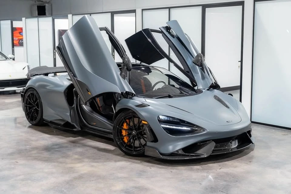 2021 McLaren 765LT - Image 14 of 20