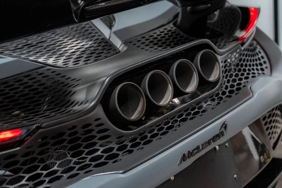 2021 McLaren 765LT - Image 8 of 20