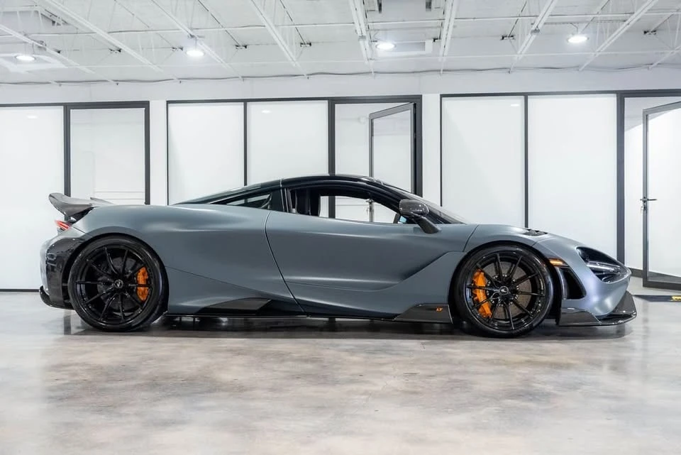2021 McLaren 765LT - Image 12 of 20