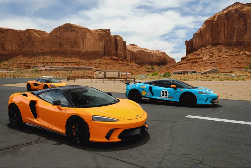 2021 McLaren GT - Image 3 of 16