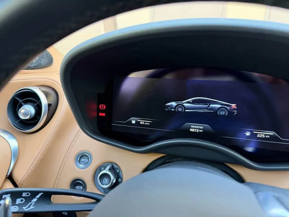 2021 McLaren GT - Image 11 of 16