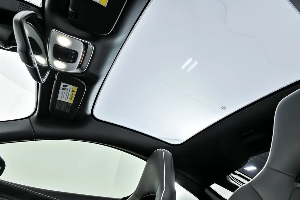 2021 McLaren GT - Image 19 of 20