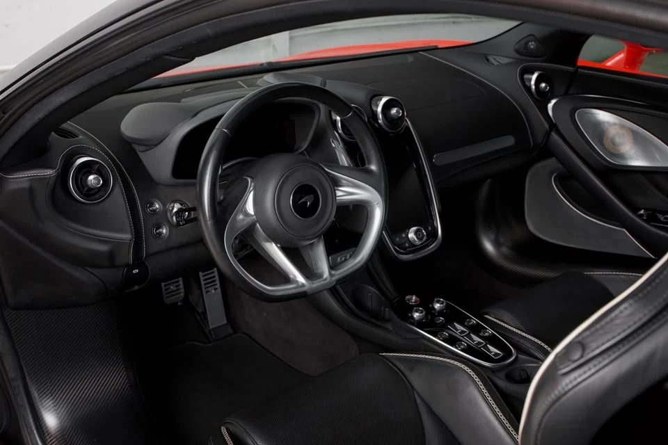 2021 McLaren GT - Image 10 of 18