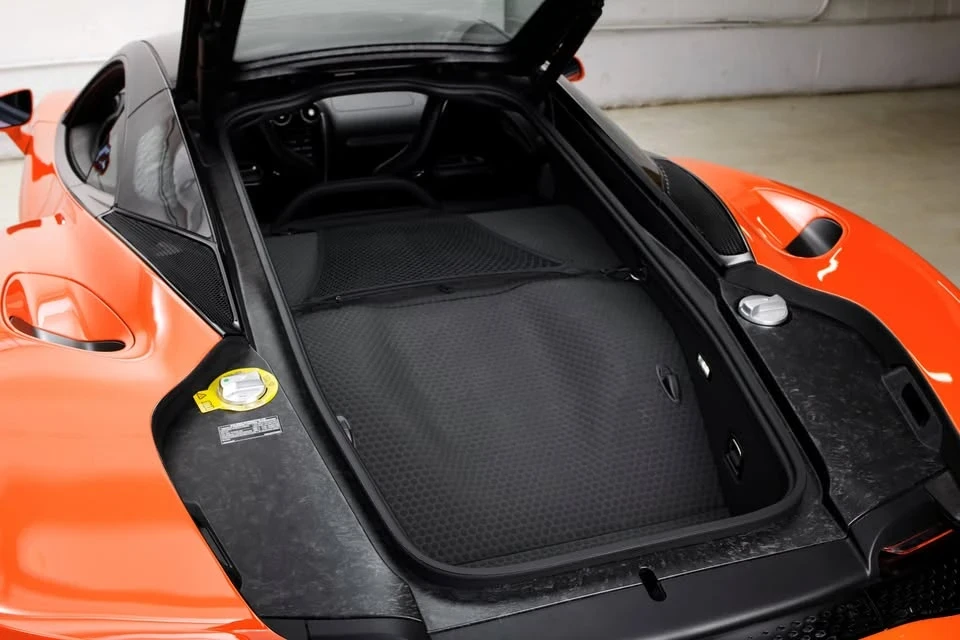 2021 McLaren GT - Image 16 of 18