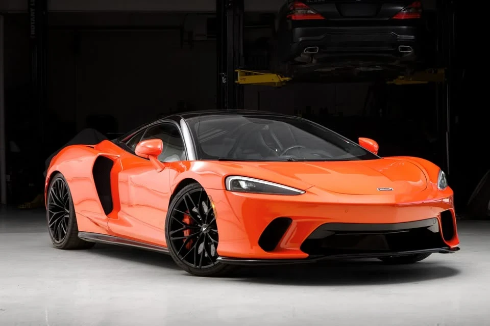 2021 McLaren GT - Image 2 of 18