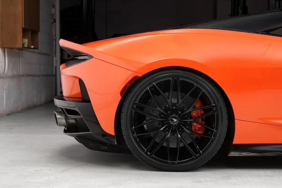 2021 McLaren GT - Image 5 of 18