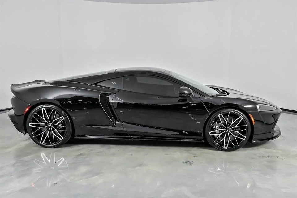 2021 McLaren GT - Image 14 of 20