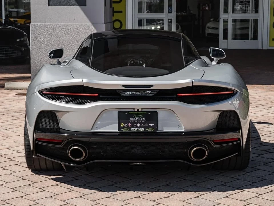 2021 McLaren GT - Image 9 of 17