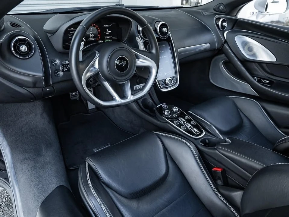 2021 McLaren GT - Image 4 of 17