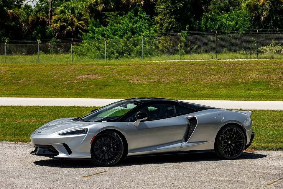 2021 McLaren GT - Image 16 of 20