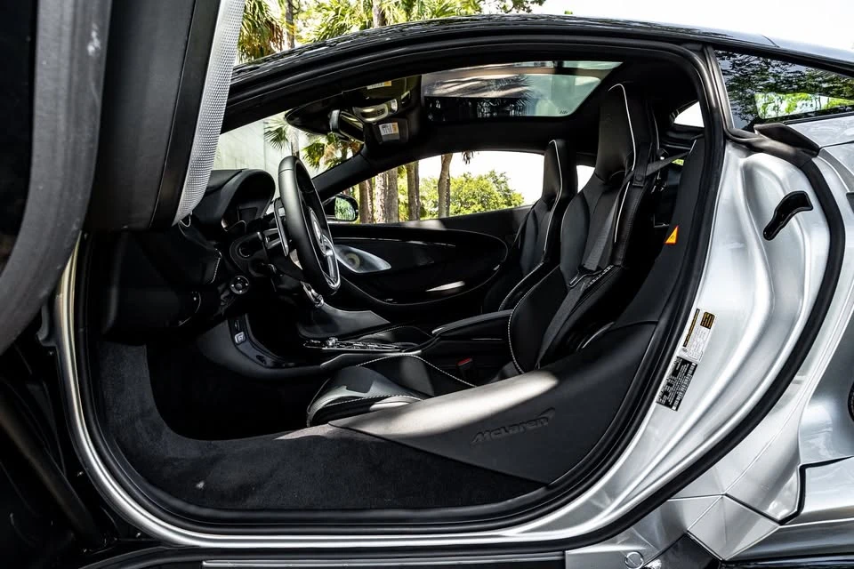 2021 McLaren GT - Image 7 of 20