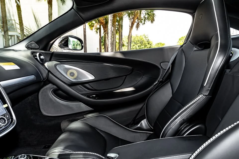2021 McLaren GT - Image 9 of 20