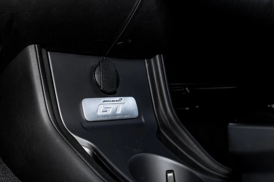 2021 McLaren GT - Image 11 of 20