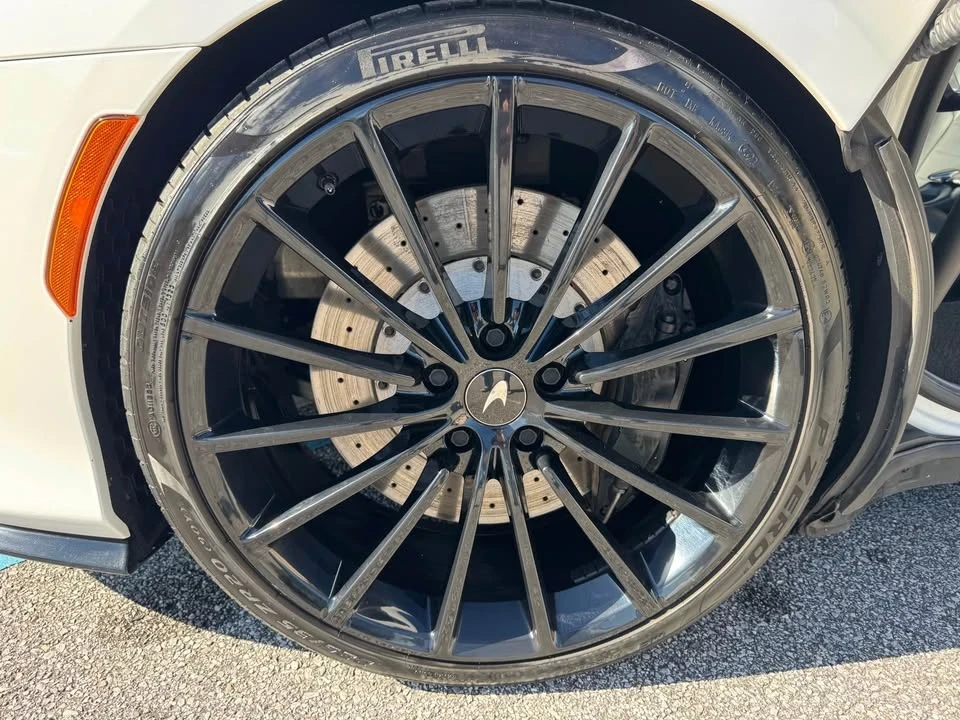2021 McLaren GT - Image 4 of 11