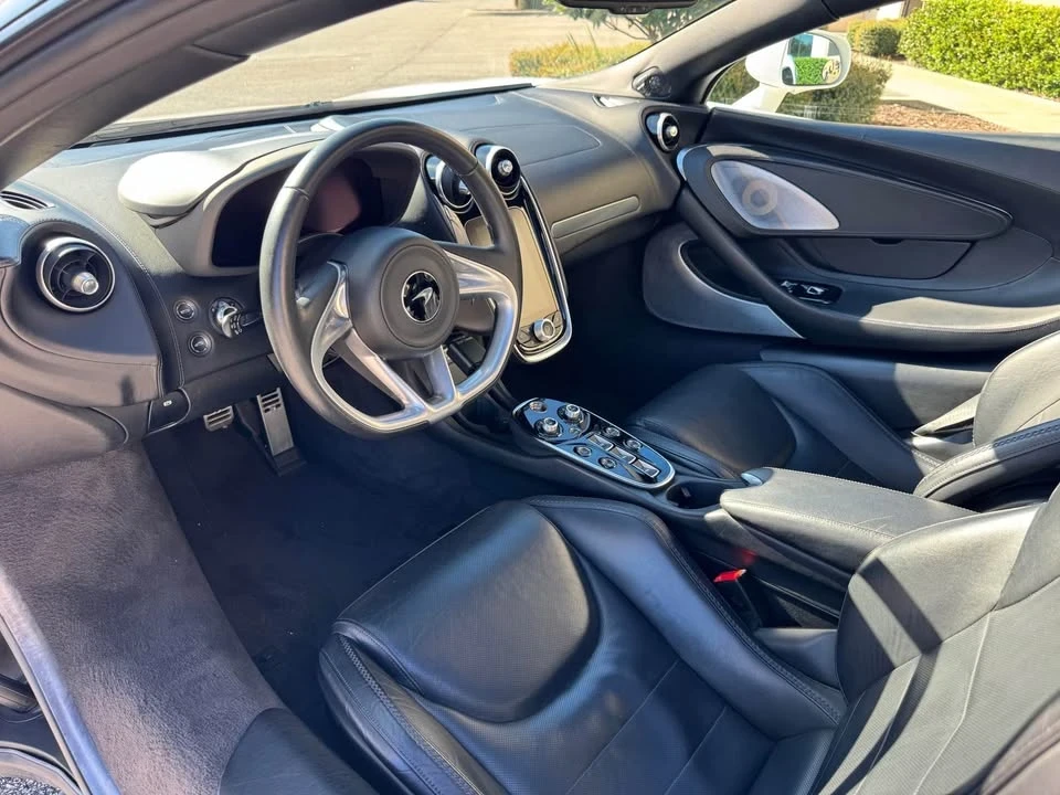2021 McLaren GT - Image 6 of 11