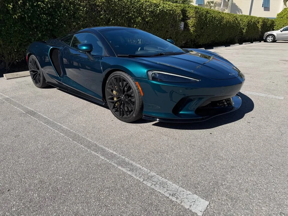 2021 McLaren GT - Image 2 of 9