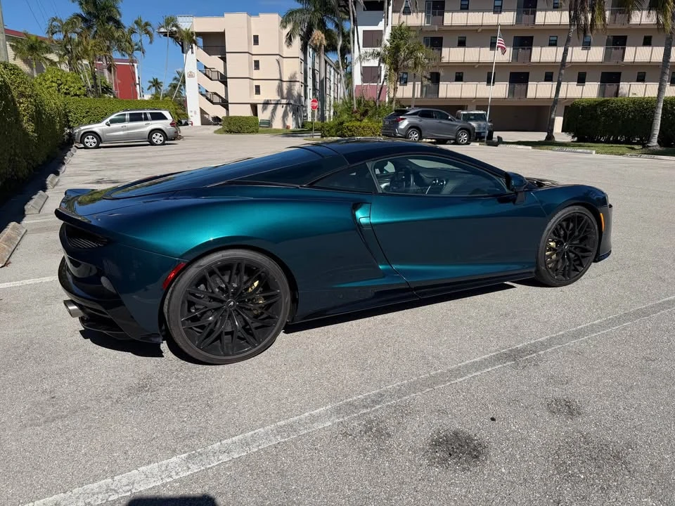2021 McLaren GT - Image 5 of 9