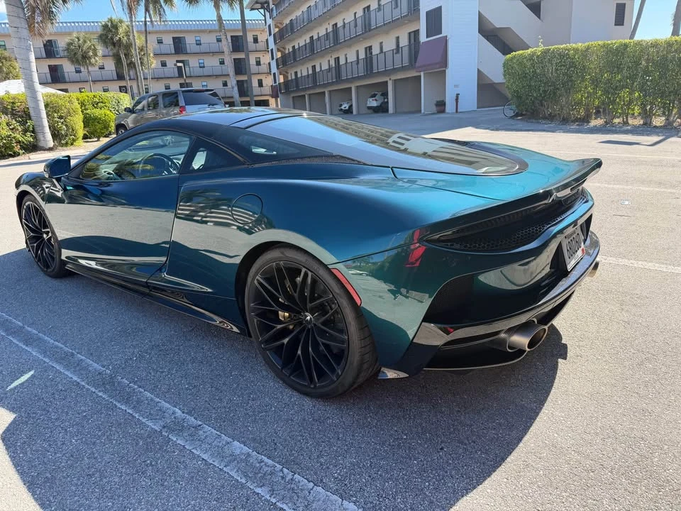 2021 McLaren GT - Image 3 of 9