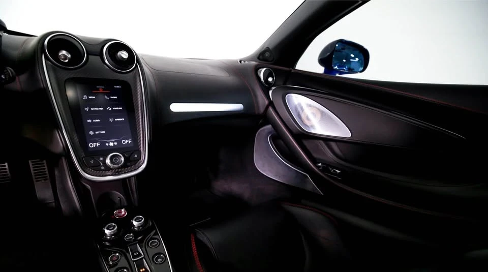 2021 McLaren GT - Image 13 of 19